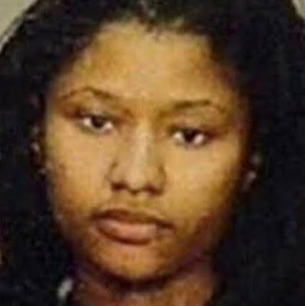 Meet your Posher, Lucir